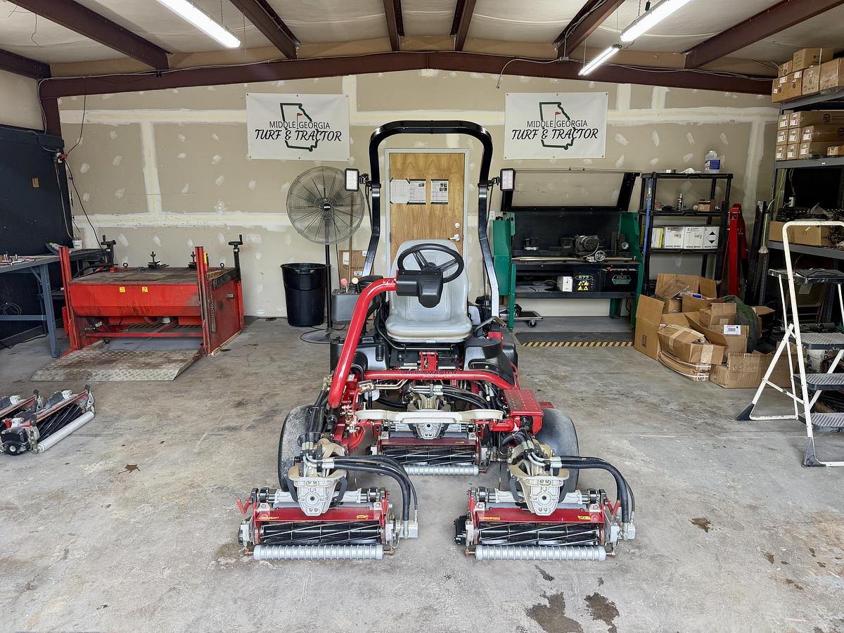 Used 2018 Toro Greensmaster 3400 Triflex