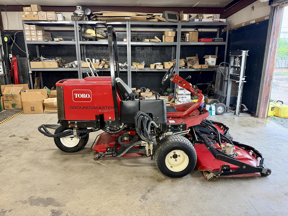 Used 2016 Toro Groundsmaster 3500-D Sidewinder