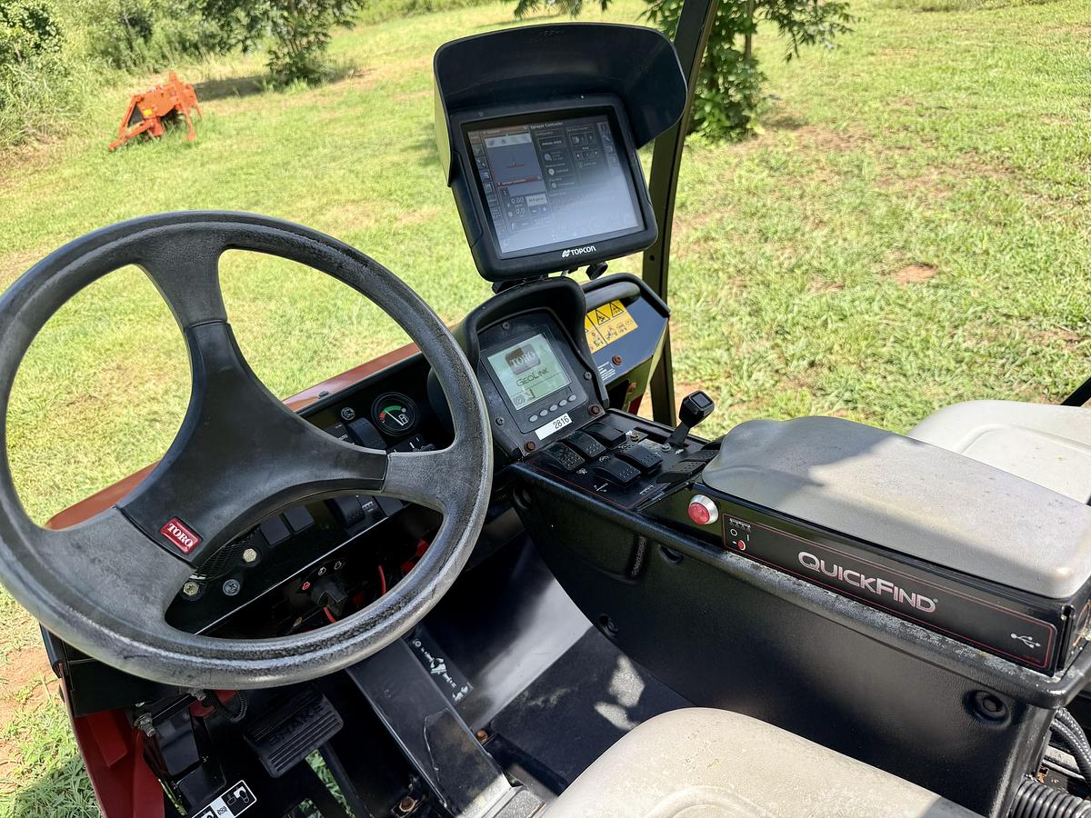 Used 2021 Toro Multipro 5800-G Sprayer with Geolink