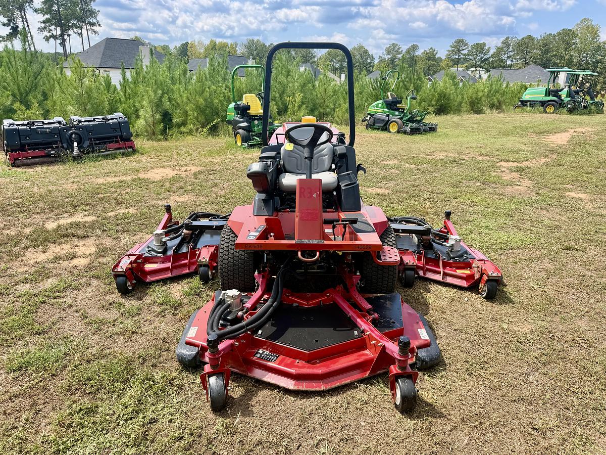 Used 2014 Toro Groundsmaster 4000-D