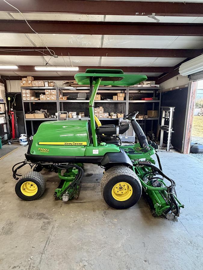Used 2015 John Deere 7700A Fairway Mower