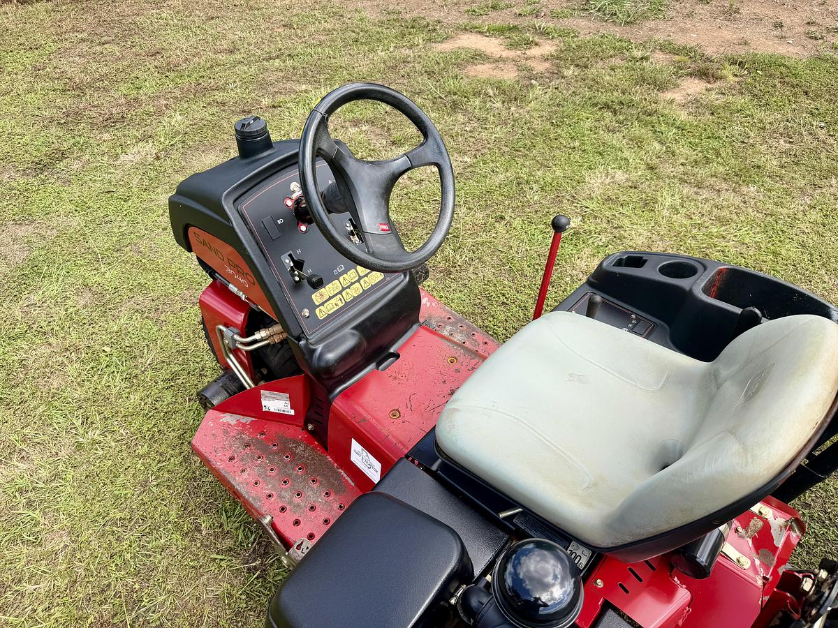 Used 2009 Toro Sandpro 3040