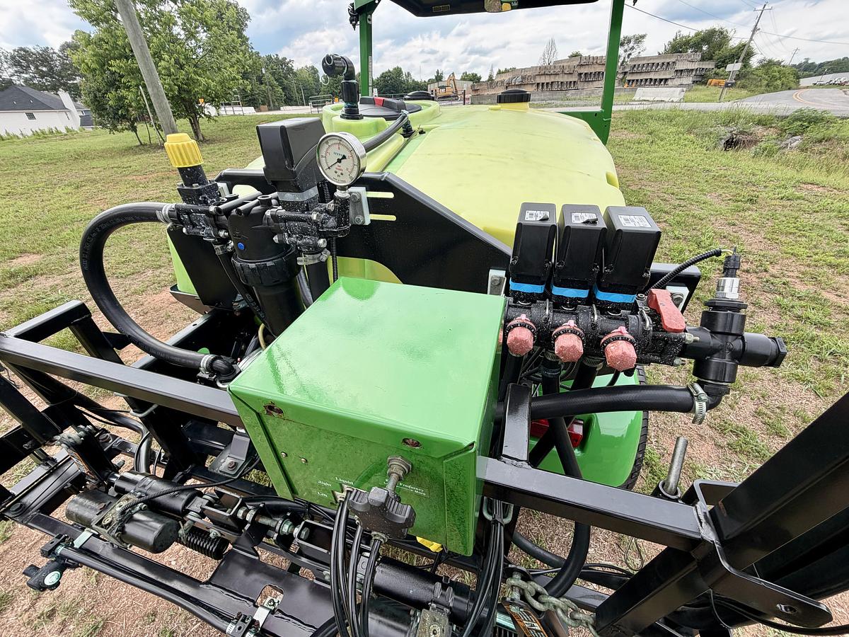 Used 2021 John Deere Progator 2020A Sprayer