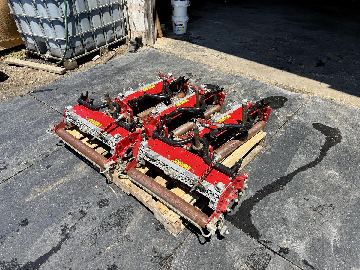 Used 2010 Toro 03664 Verticut Reels