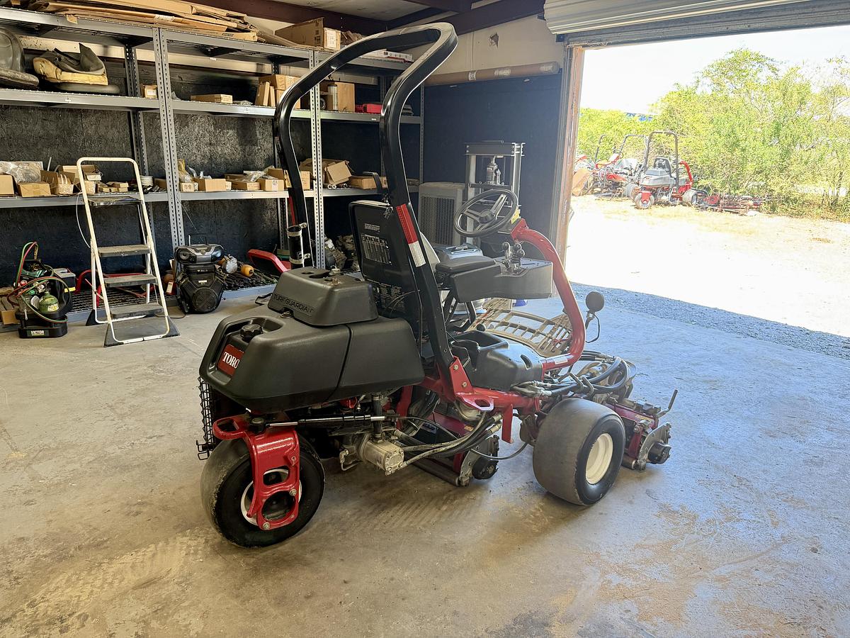 Used 2012 Toro Greensmaster Triflex 3300