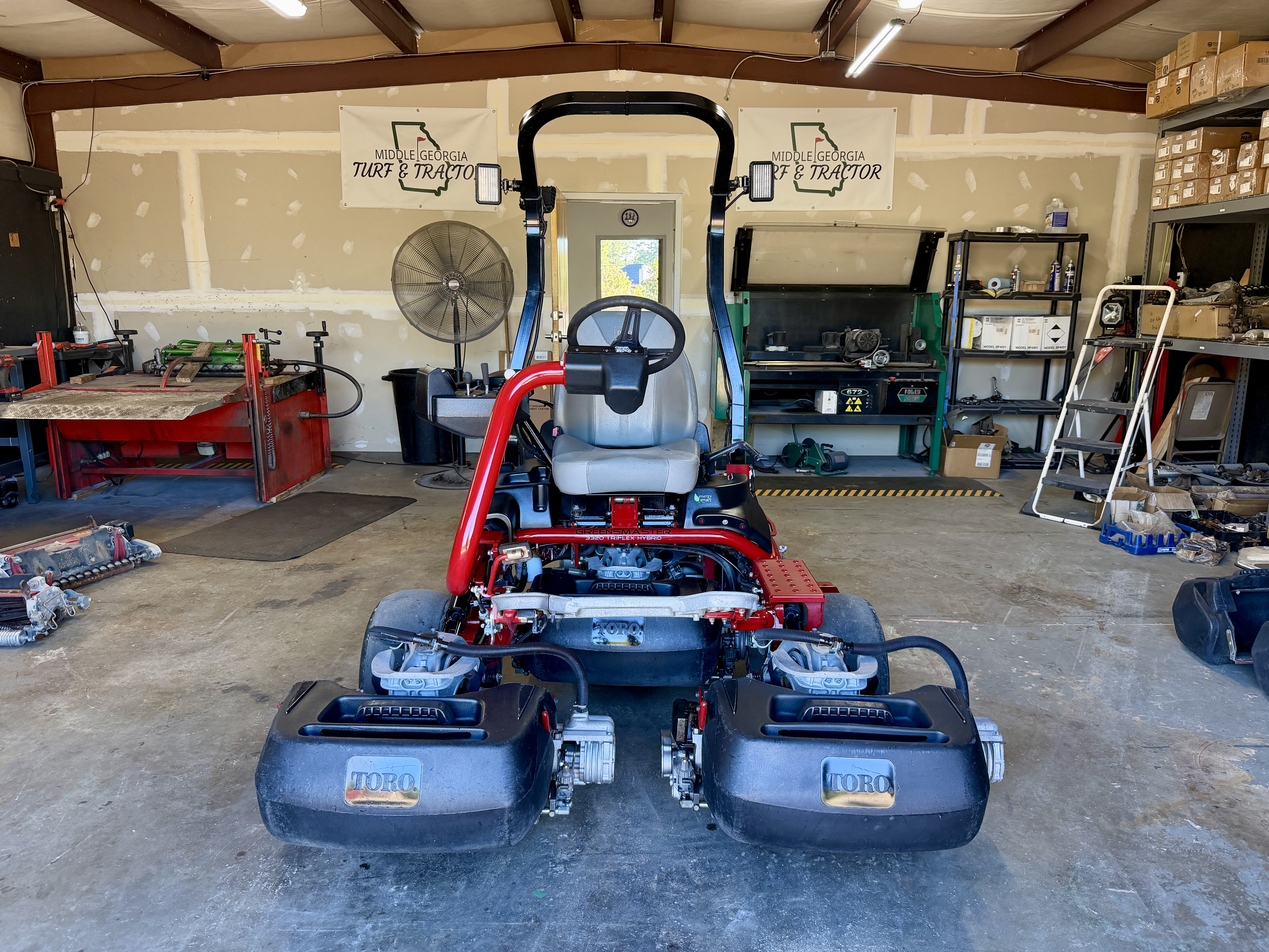Used 2021 Toro Greensmaster Triflex 3320