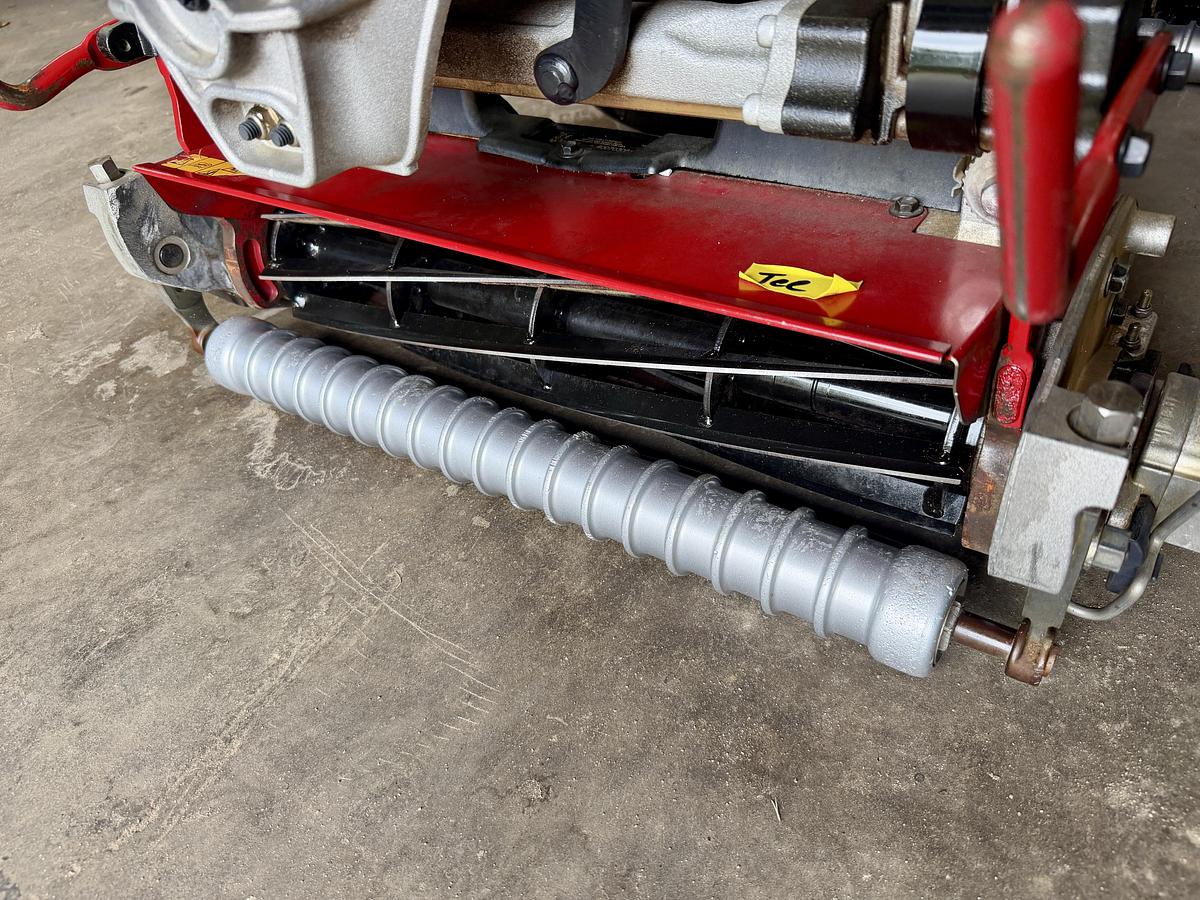 Used 2018 Toro Greensmaster 3400 Triflex