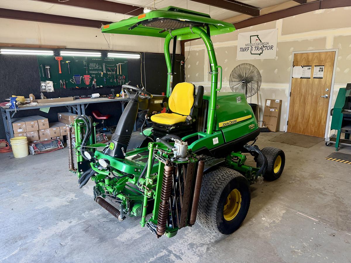 Used 2019 John Deere 7700A Fairway Mower