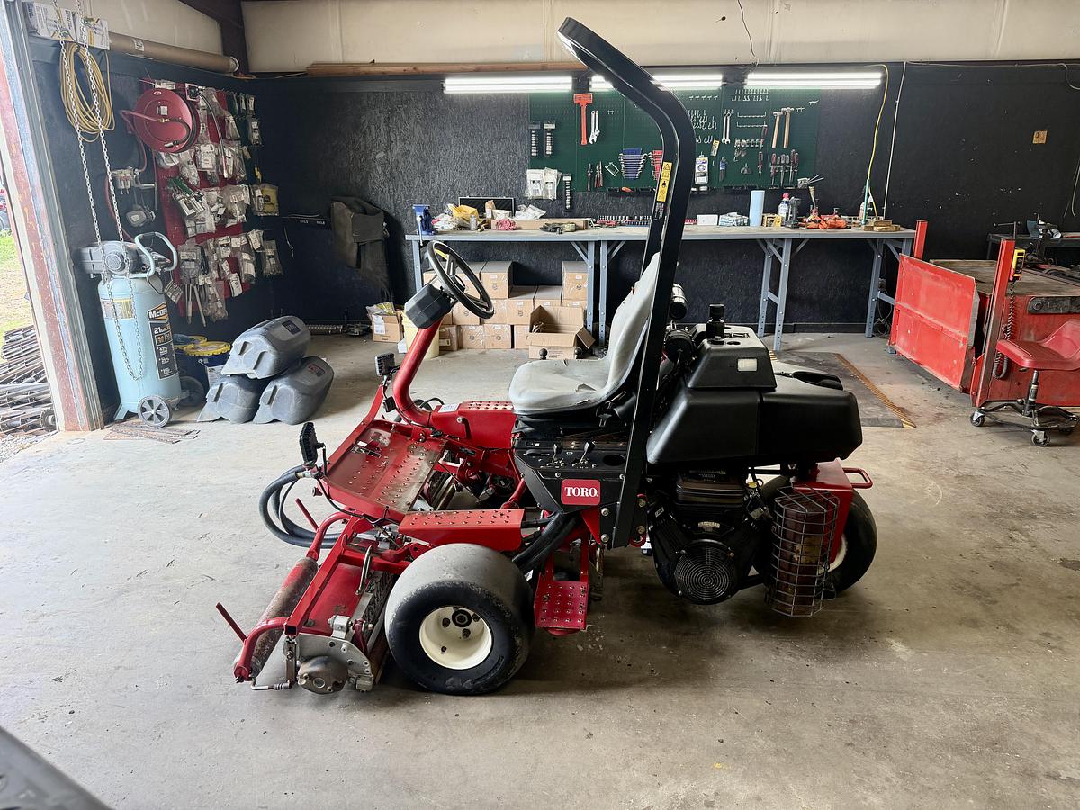 Used 2016 Toro Greensmaster 3150-Q