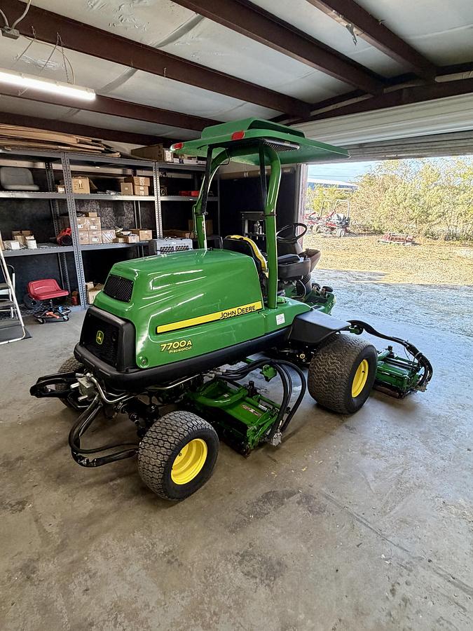 Used 2015 John Deere 7700A Fairway Mower
