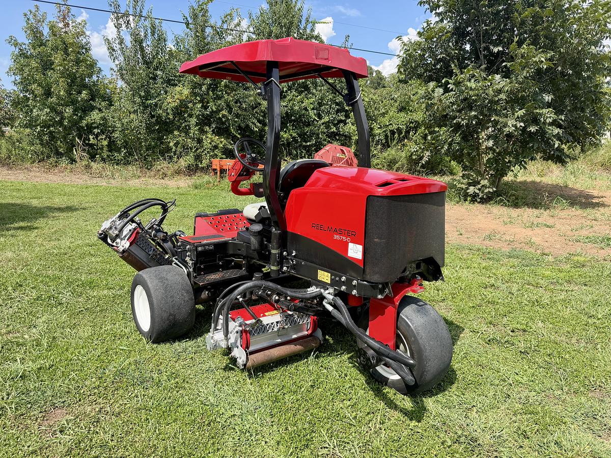 Used 2019 Toro Reelmaster 3575-D Fairway Mower