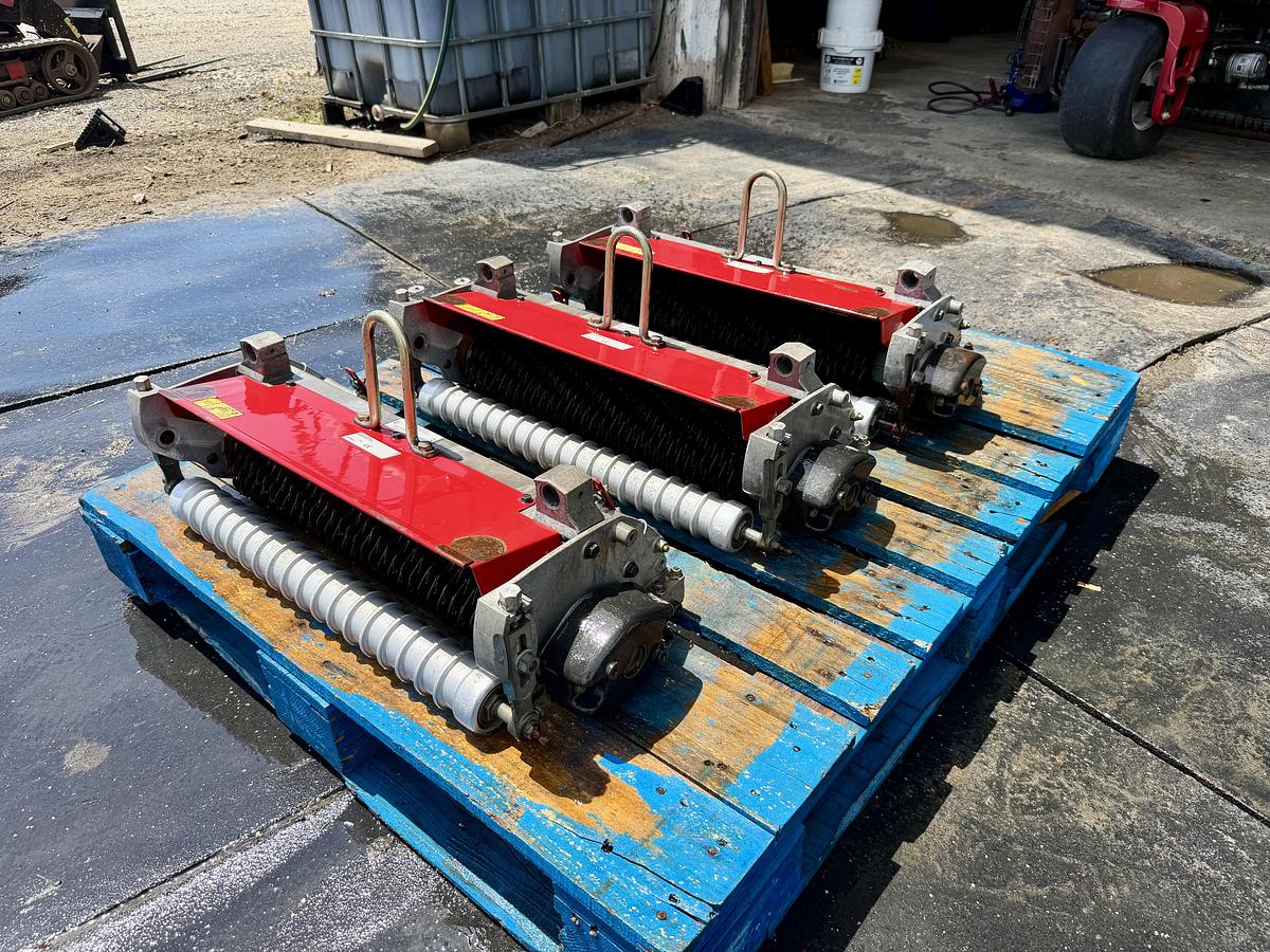 Used Toro 04779 Verticut Reels for 3150 series Triplex