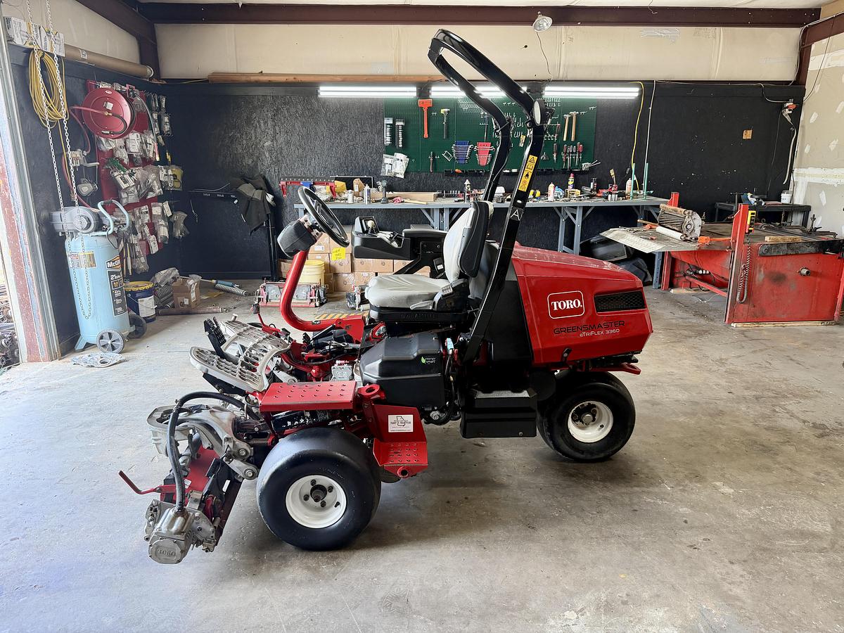 Used 2021 Toro Greensmaster eTriflex 3360