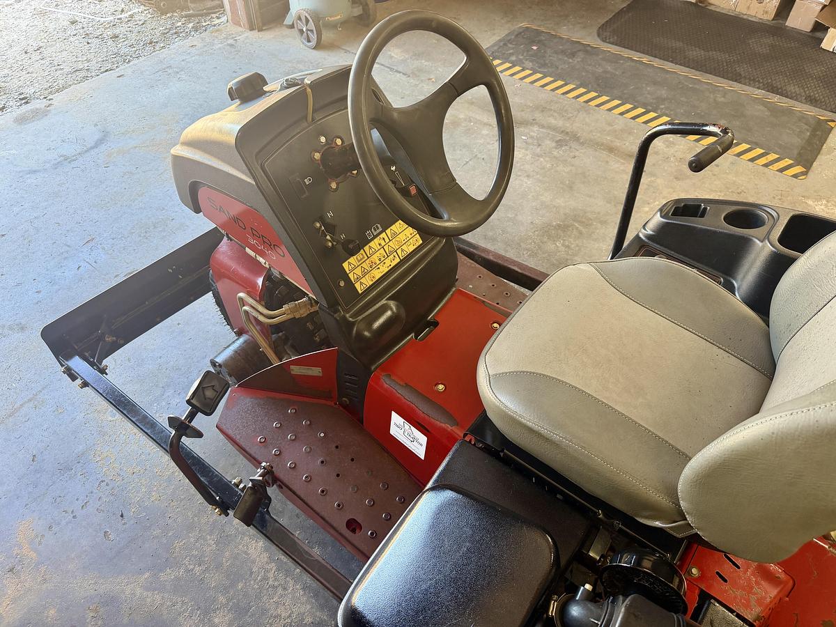 Used 2011 Toro Sandpro 3040
