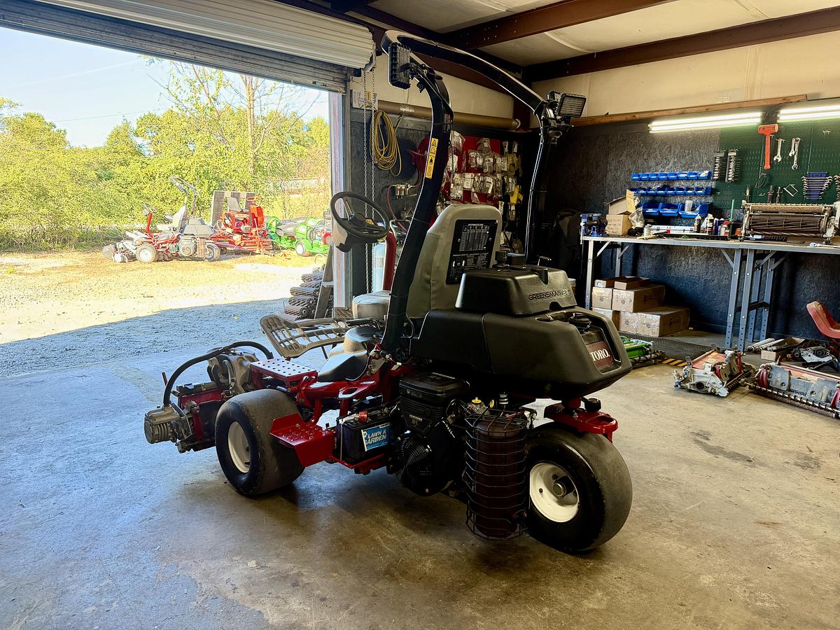 Used 2021 Toro Greensmaster Triflex 3320