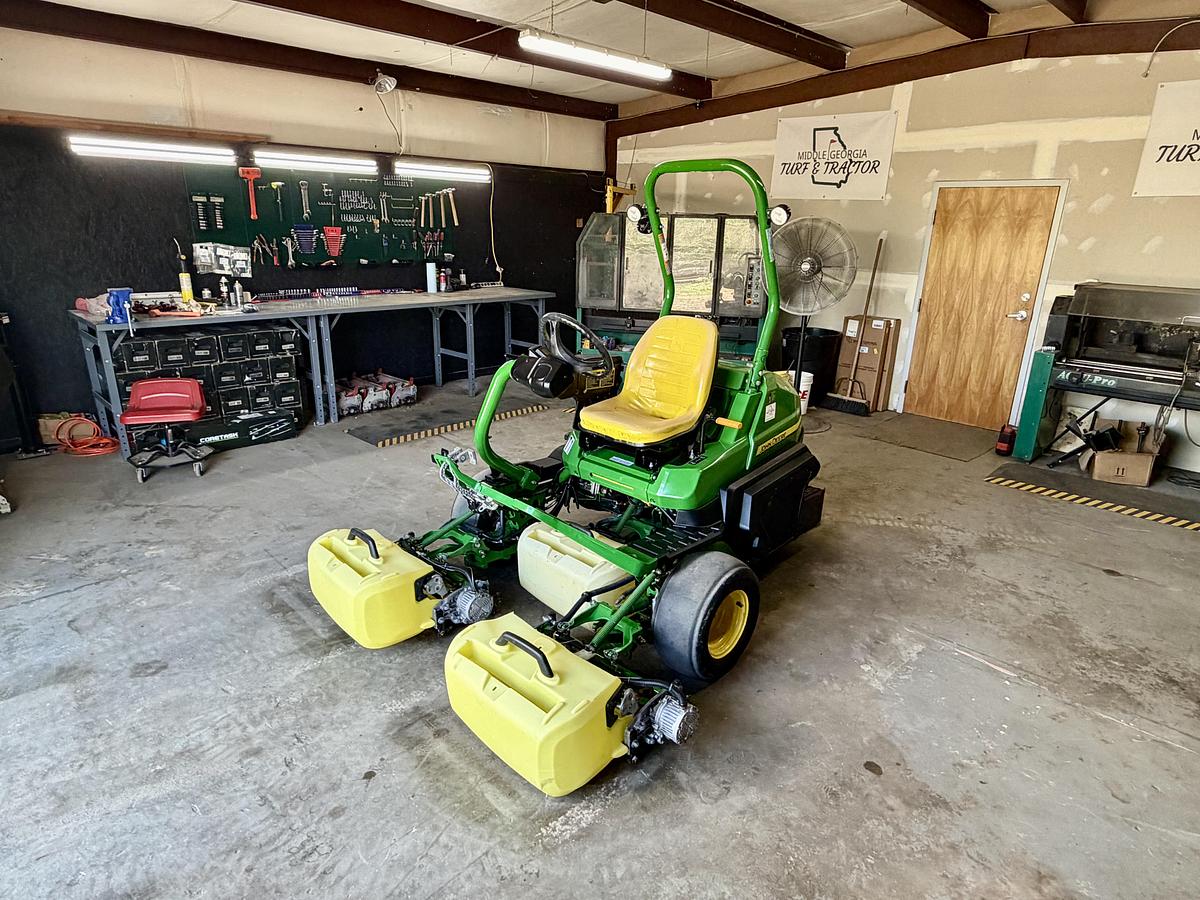 Used 2020 John Deere 2700E-Cut 3WD