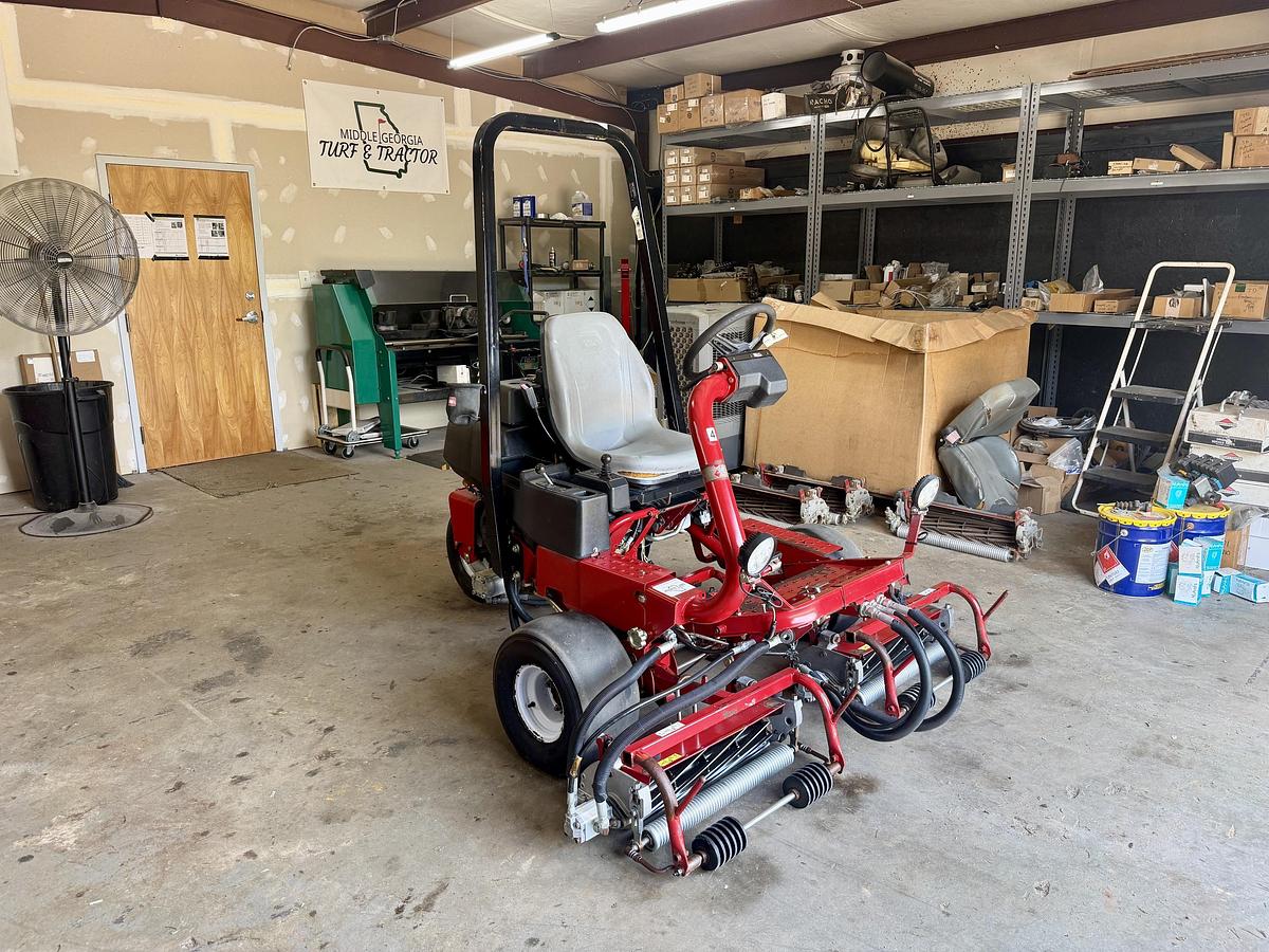 Used 2012 Toro Greensmaster 3150-Q