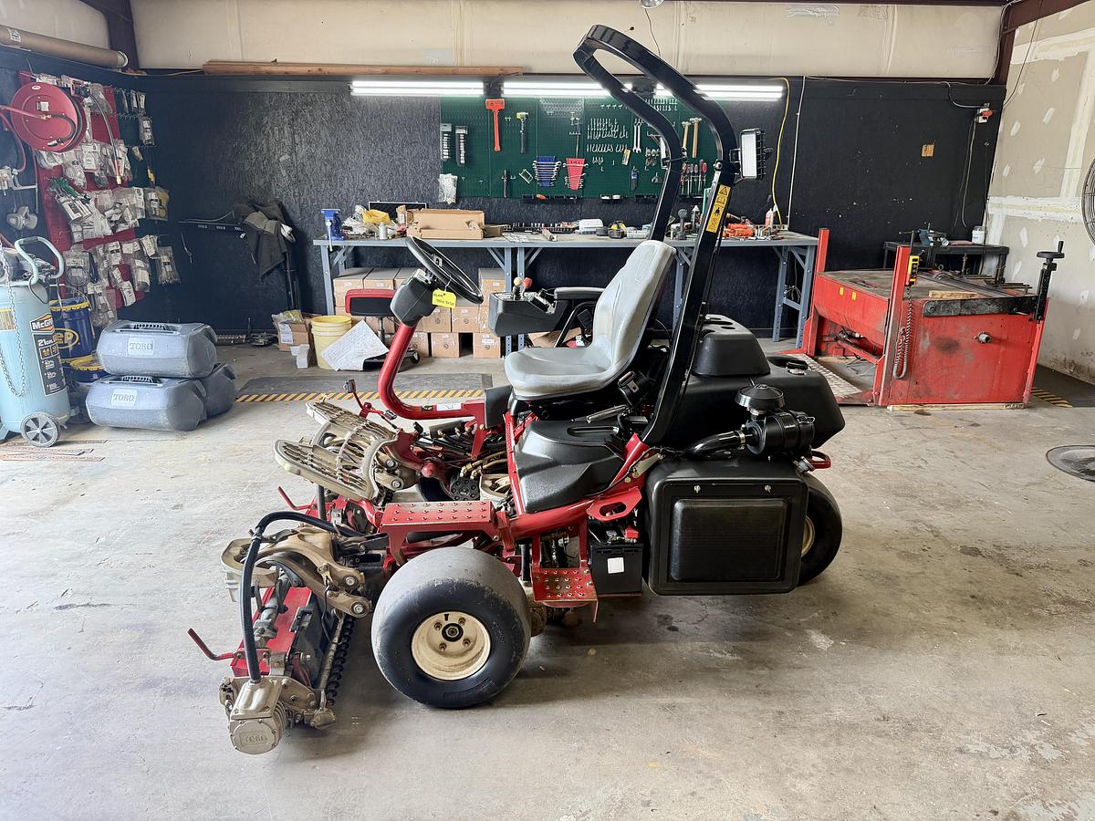 Used 2019 Toro Greensmaster 3420 Triflex