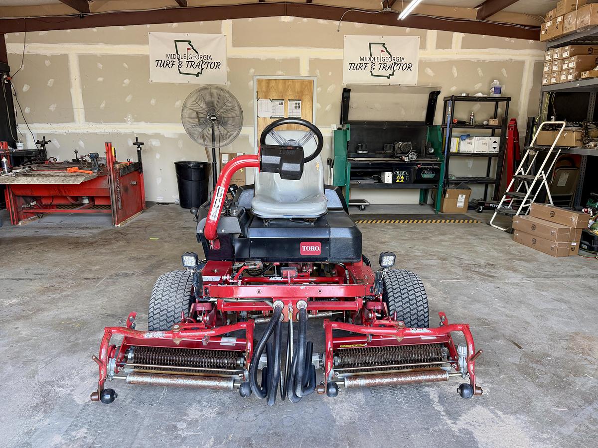 Used 2008 Toro Greensmaster 3250-D