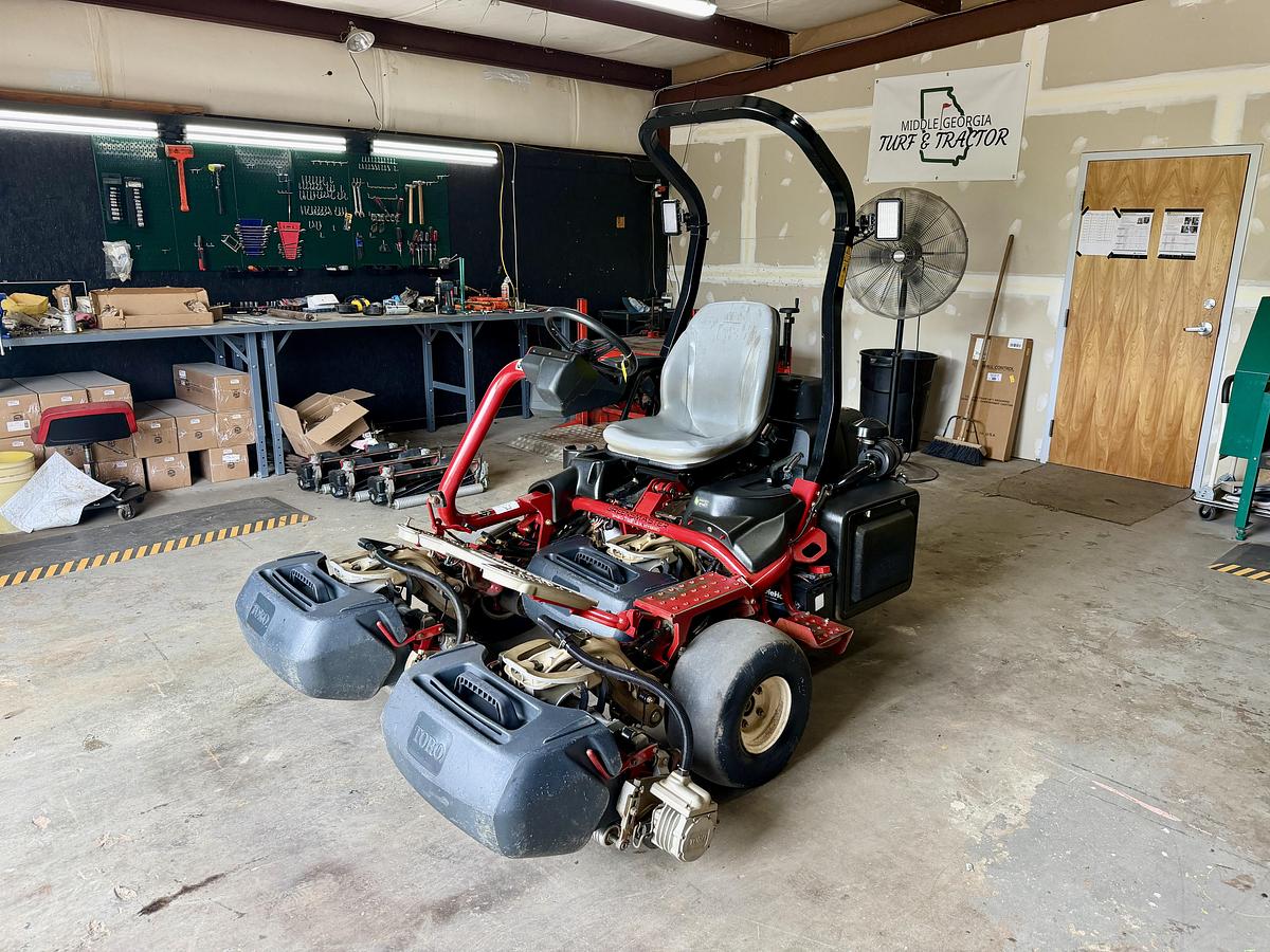 Used 2019 Toro Greensmaster 3420 Triflex