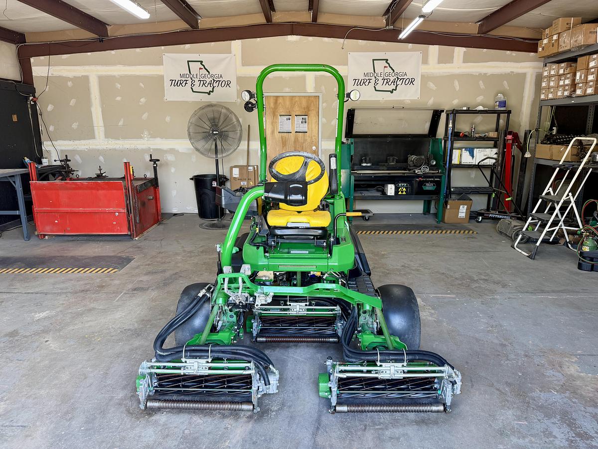 Used 2020 John Deere 2750 Greens Mower