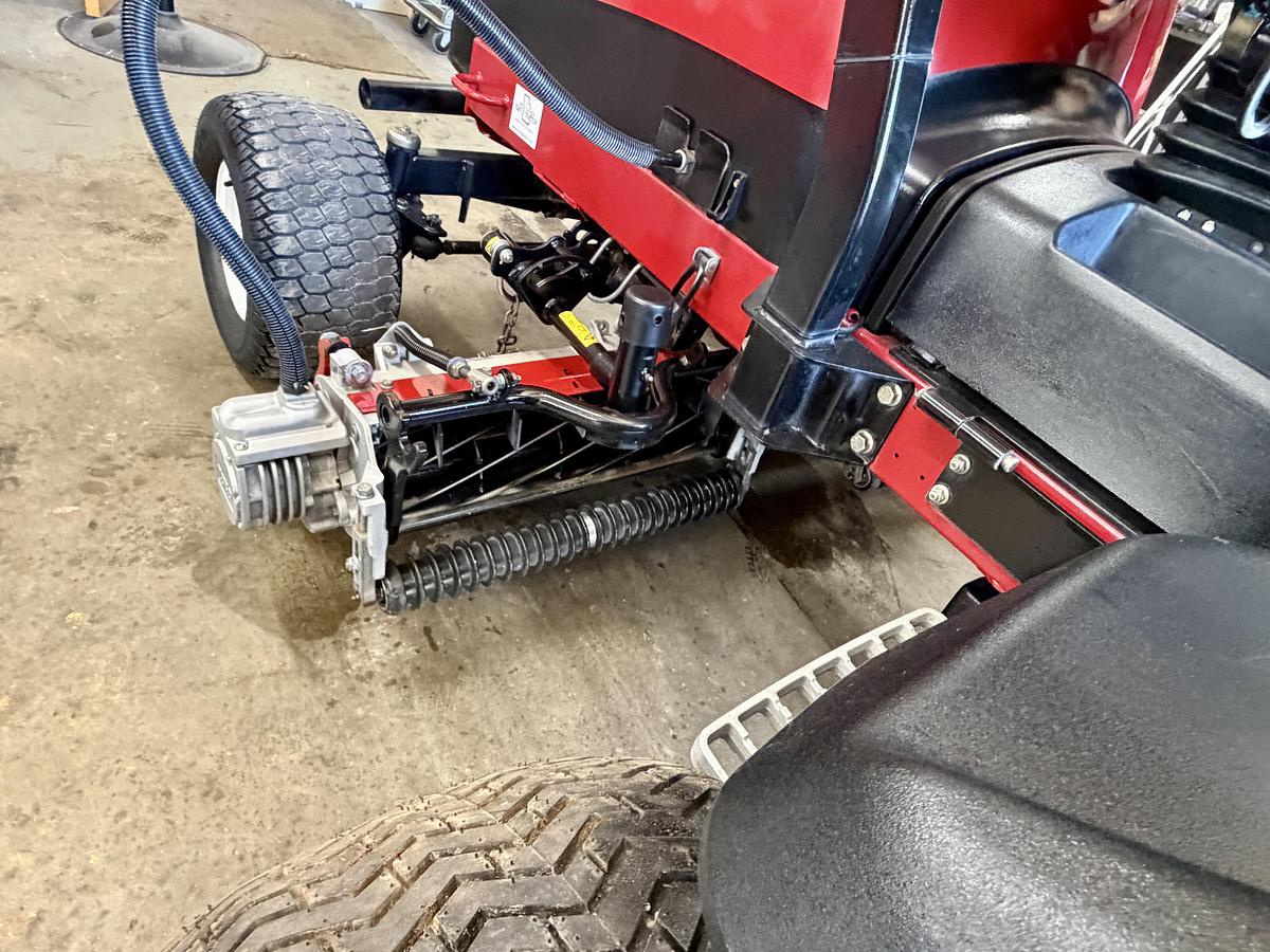 Used 2021 Toro Reelmaster 5010-H Fairway Mower
