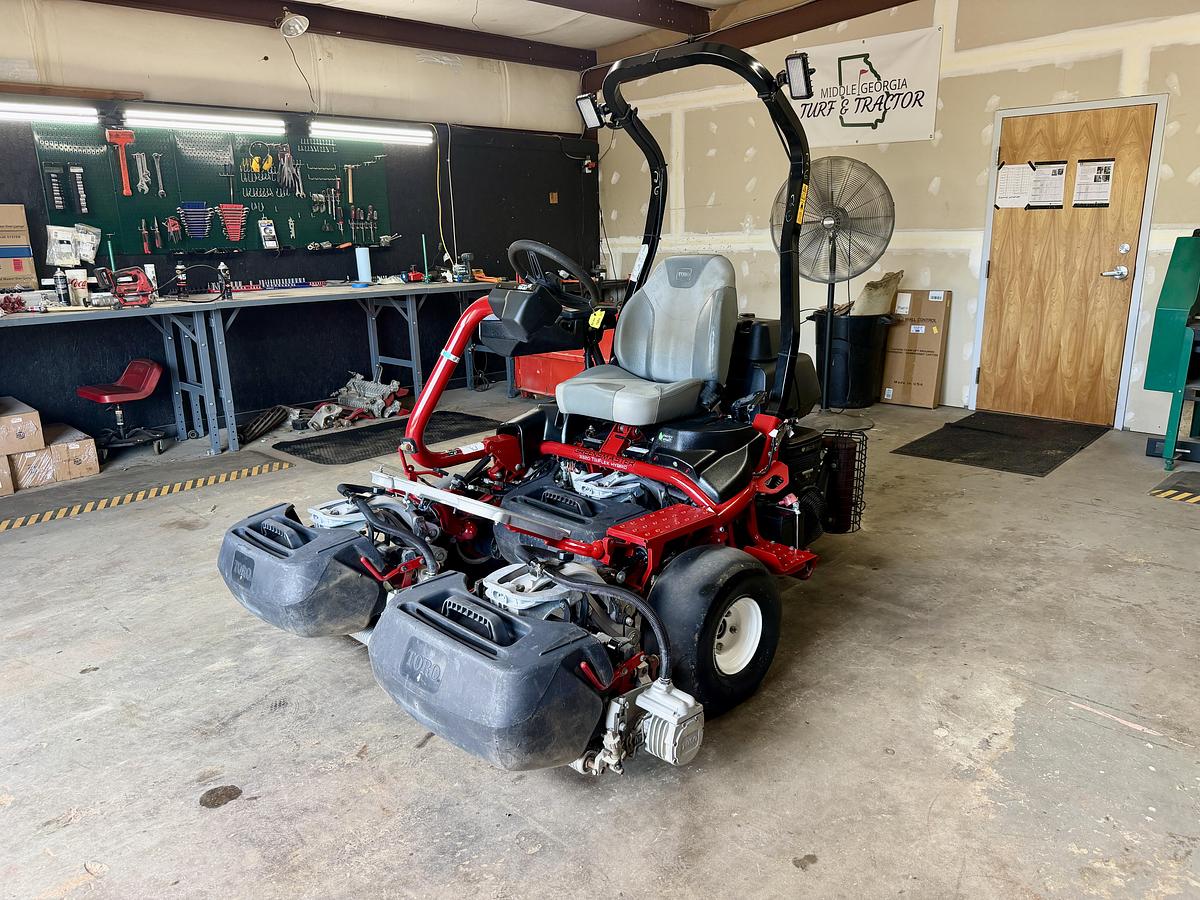 Used 2021 Toro Greensmaster 3320 Triflex