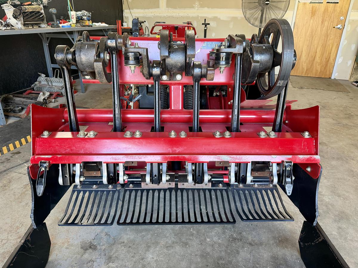 Used 2009 Toro ProCore 648 Aerator