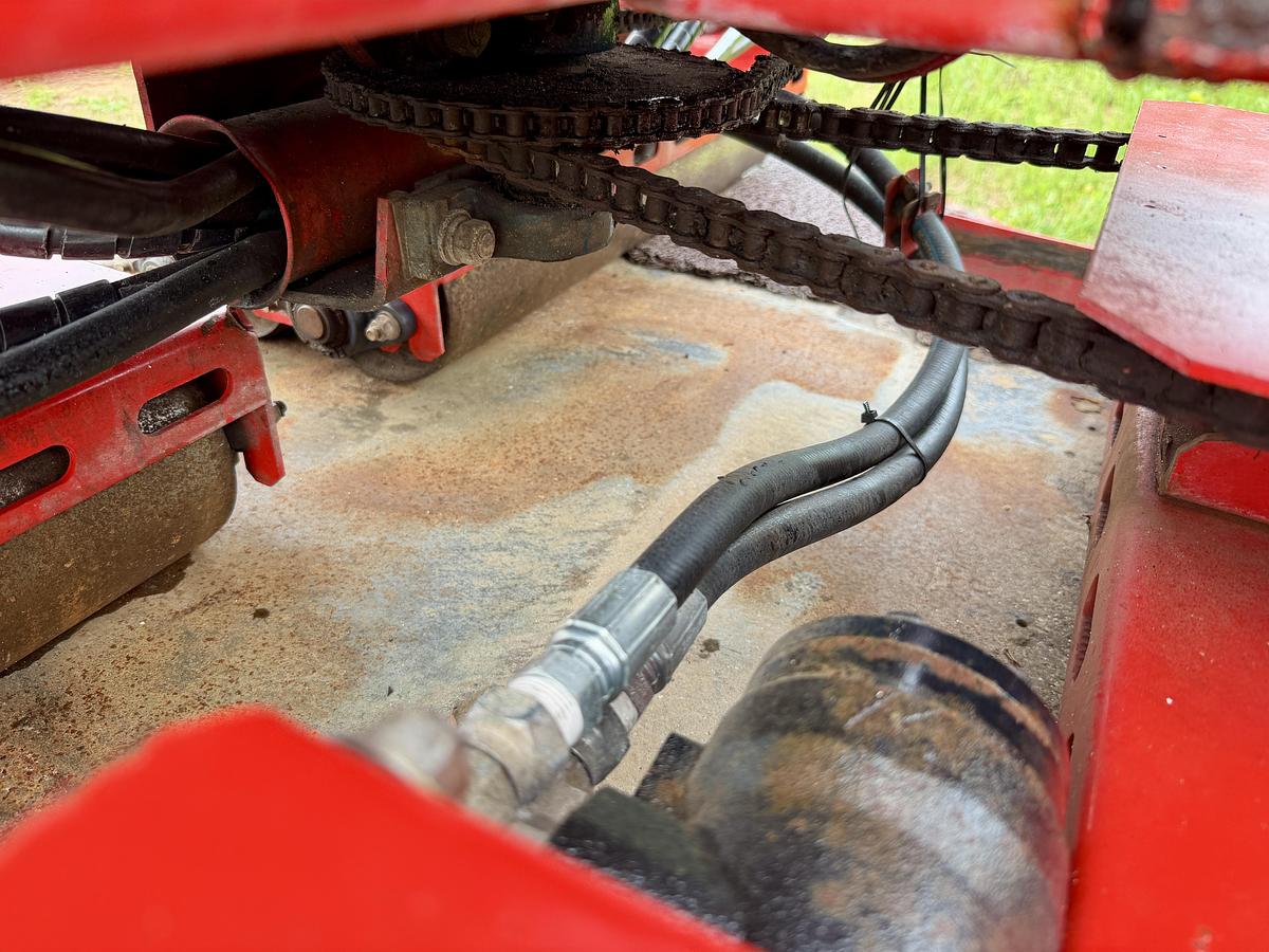 Used Agrimetal 660 Greens Roller