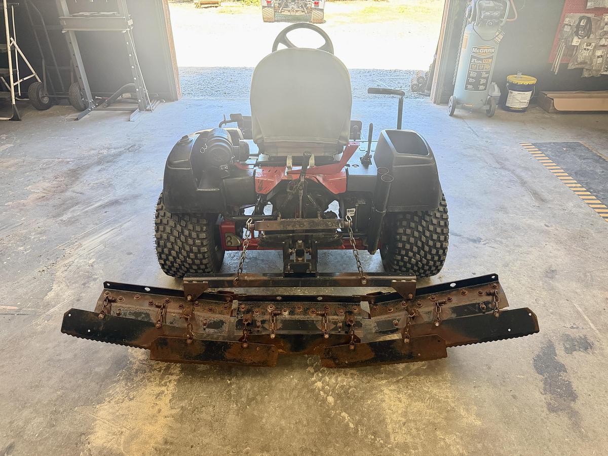 Used 2011 Toro Sandpro 3040