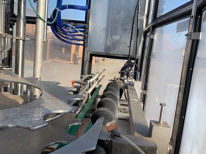 Used Zacmi -40 Valve Pre-Vacuum Filler