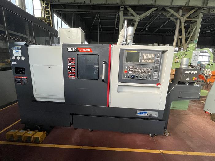 As new Tornio Cnc SMEC SL 2500BM