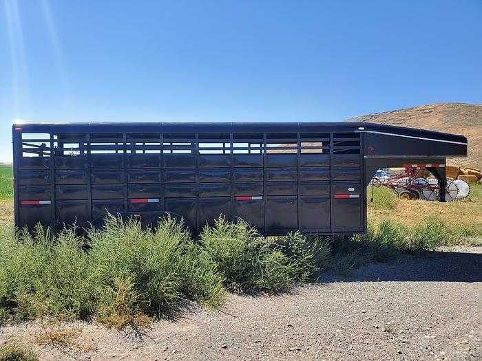 Used 20' Circle D Livestock Trailer