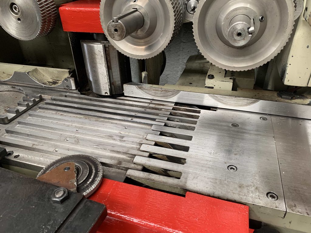 Usato 1998 Scorniciatrice marca Costa