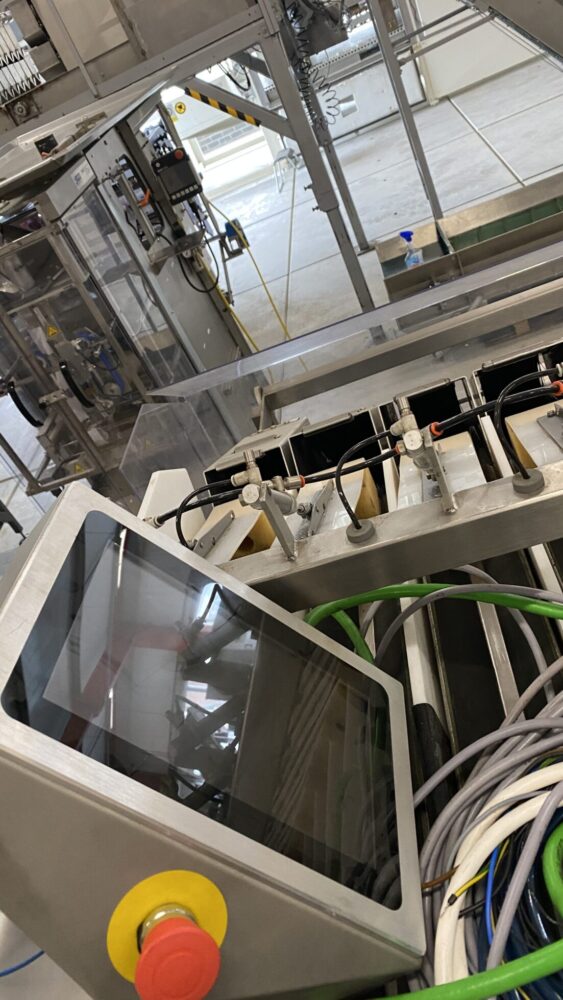 Used 2015 Newtec Htech weighing and bagging line