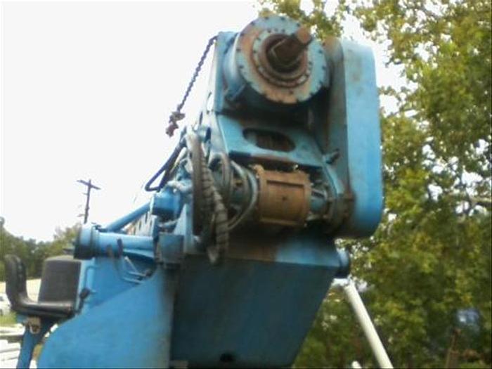 Used 1988 Watson 1500 Drill Rig