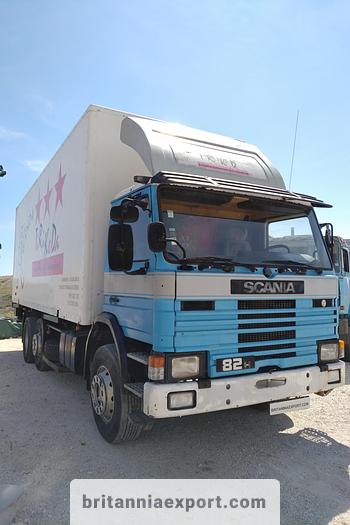 Used 1985 SCANIA P82 H 6X2 24 box lorry