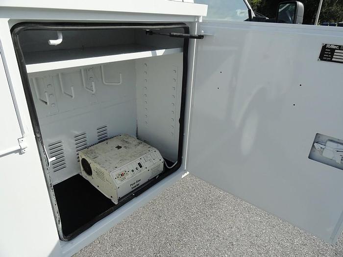 Used 2008 Ford F550 Altec AT235P 40ft Cable Bucket Truck - 05084