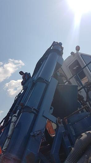 Used 1997 Peerless Baker Hughes Hydra Frac Blender Trailer