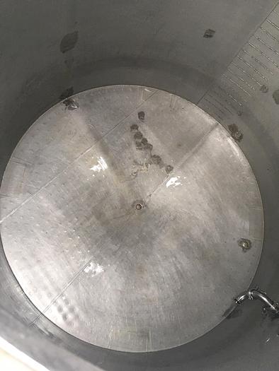 Used Tank, 1,000 Gallon, S/st, Jkt, 70" x 106" #A742580