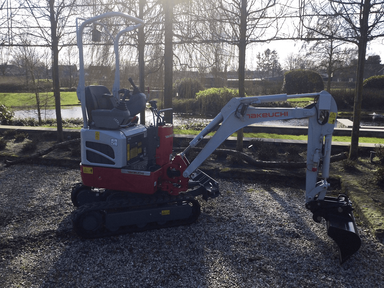 Used Takeuchi TB210R - Mini Excavator - 2021