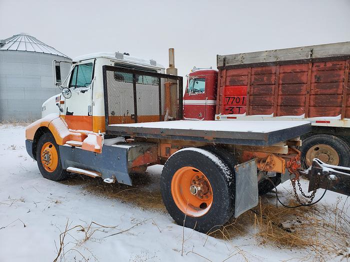 Used 1994 International 8200 SA Truck