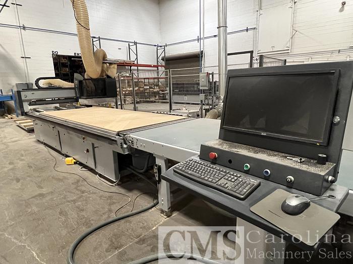 Used Warehouse Liquidation Cabinet parts, Cabinet Hardware, Plywood, Forklifts, Pallet Racking, Finishing Line