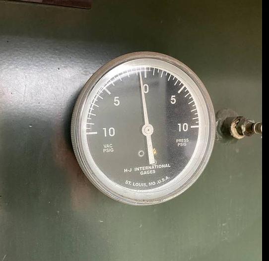 Used Square D 3 ph 1000 KVA padmount oil filled transformer