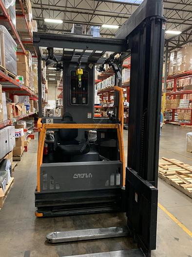 Used Crown Forklift TSP 6000 Series Stockpiler