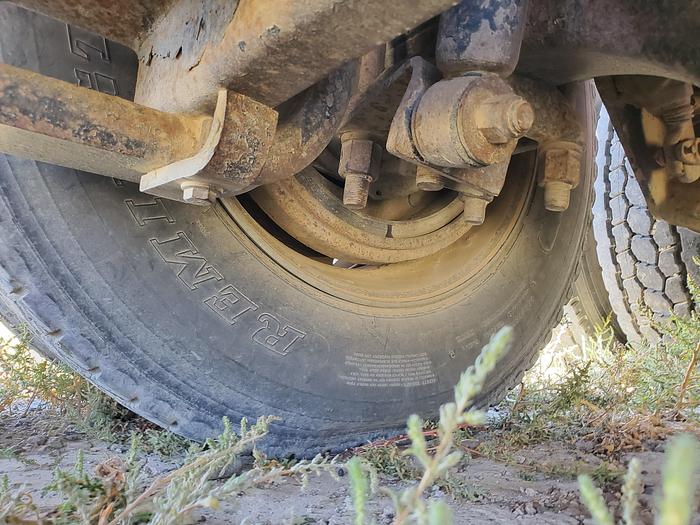 Used 1995 Peterbilt 378 Truck w/ 720k Miles