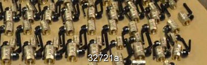 Used Apollo 1/2" Hand Operated Ball Valve #32721