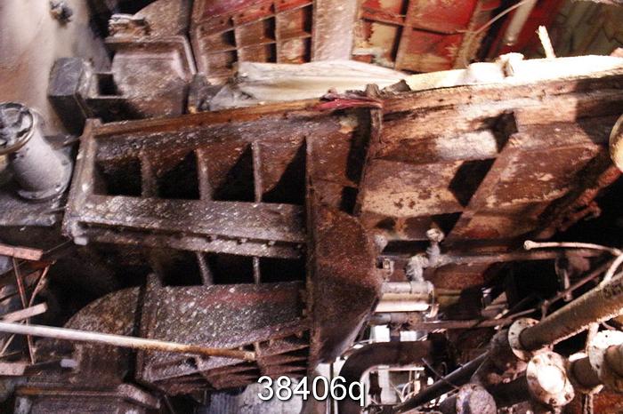 Used Pusey & Jones 104.5" Face Cylinder Fomer #38406