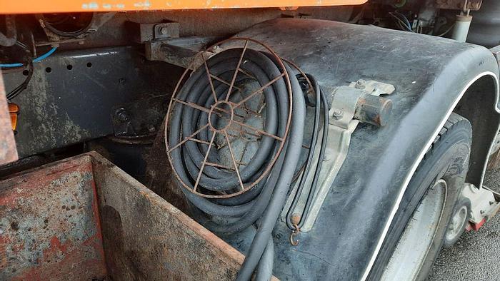 Gebruikt 2007 DAF LF55 + Johnston Beam VS650