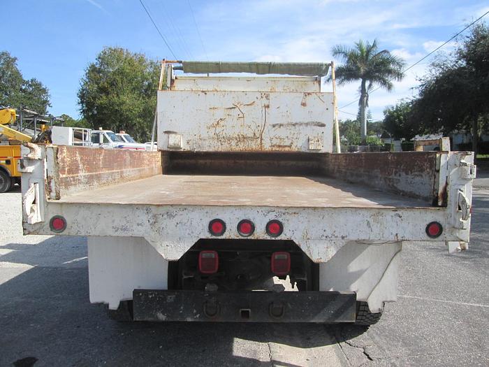 Used 2001 International 4700 Dump Truck